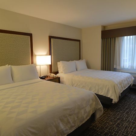 Holiday Inn Hotel & Suites Minneapolis-Lakeville By Ihg Exterior photo