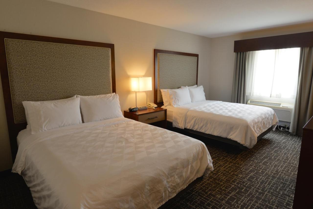 Holiday Inn Hotel & Suites Minneapolis-Lakeville By Ihg Exterior photo