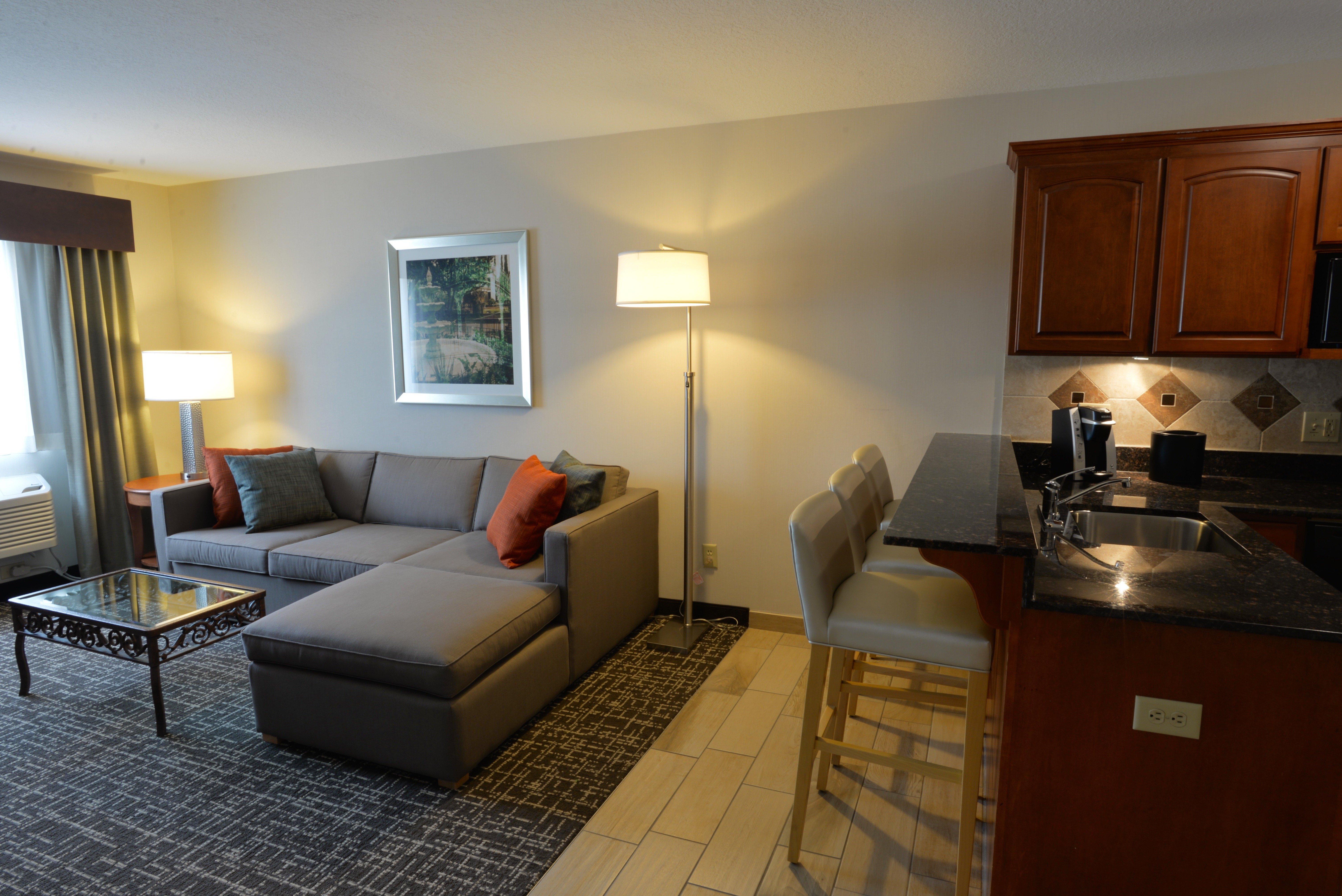 Holiday Inn Hotel & Suites Minneapolis-Lakeville By Ihg Exterior photo