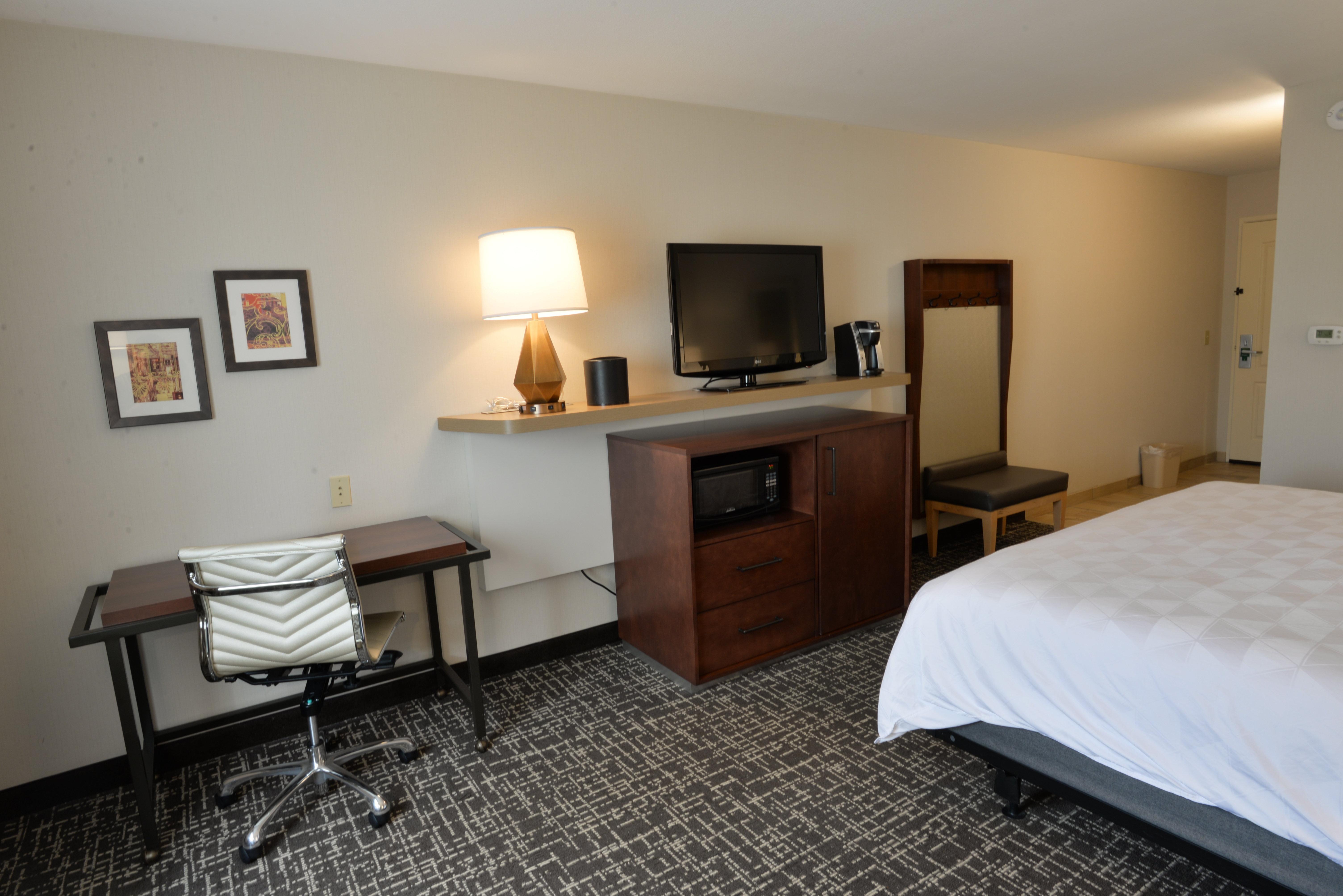 Holiday Inn Hotel & Suites Minneapolis-Lakeville By Ihg Exterior photo