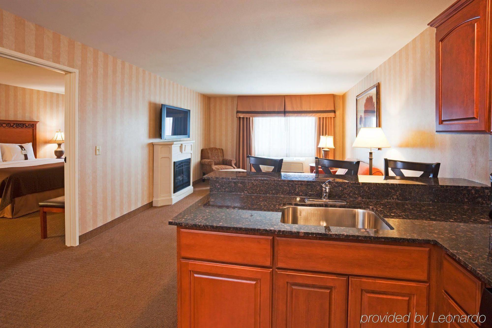 Holiday Inn Hotel & Suites Minneapolis-Lakeville By Ihg Room photo