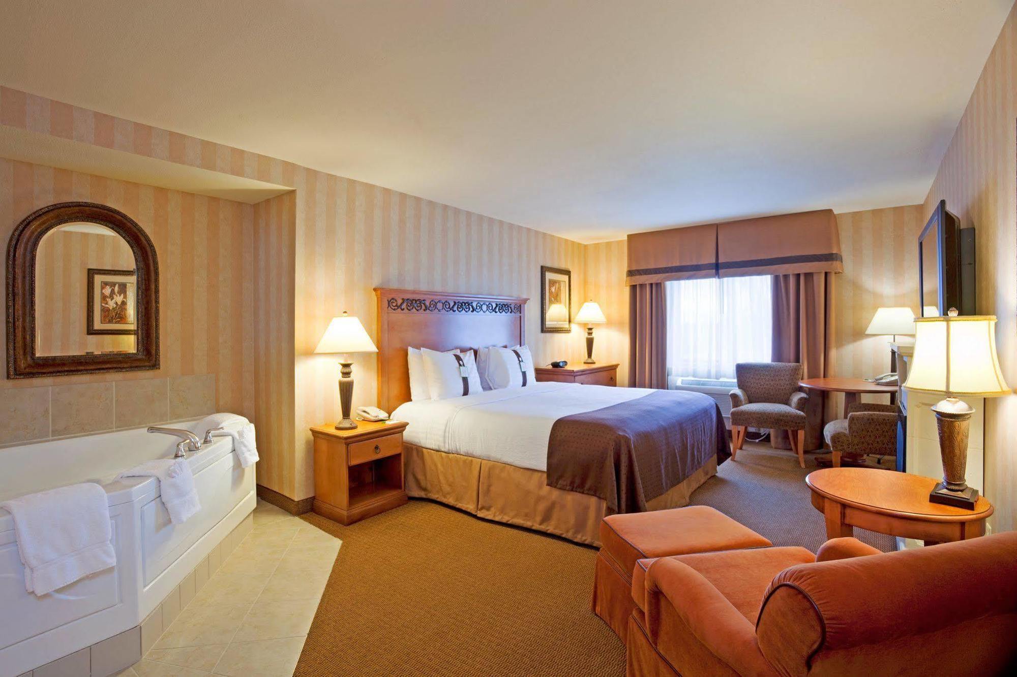 Holiday Inn Hotel & Suites Minneapolis-Lakeville By Ihg Room photo